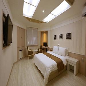Bucheon Hotel Екстер'єр фото