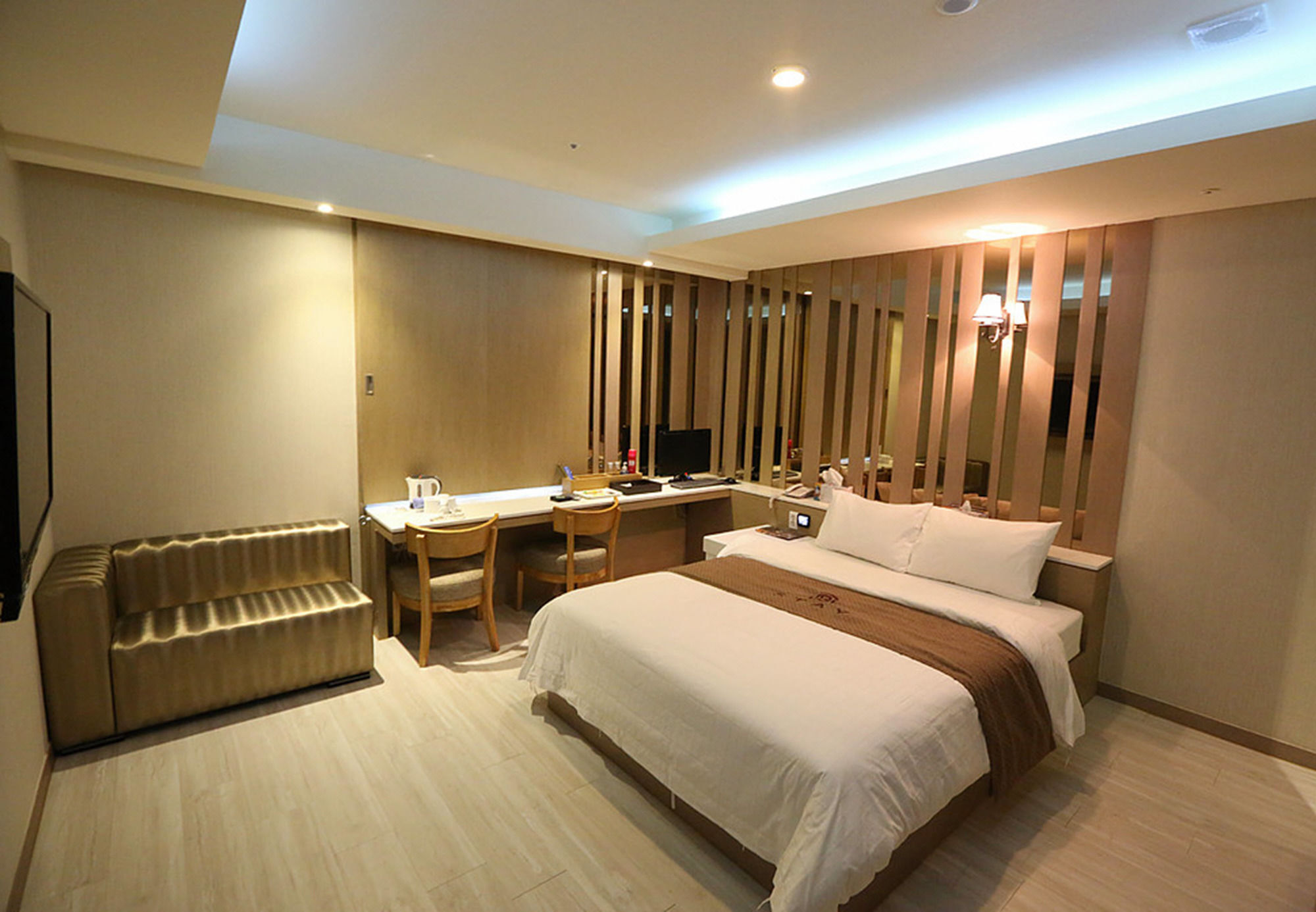 Bucheon Hotel Екстер'єр фото